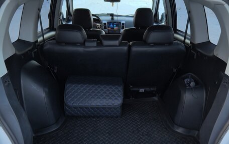 Mitsubishi Outlander III рестайлинг 3, 2011 год, 1 100 000 рублей, 26 фотография