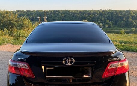 Toyota Camry, 2010 год, 900 000 рублей, 4 фотография