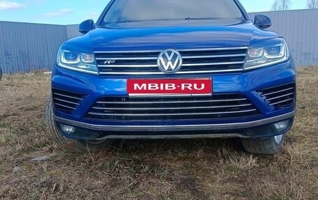 Volkswagen Touareg III, 2016 год, 3 250 000 рублей, 1 фотография