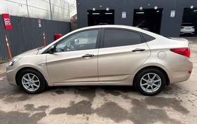 Hyundai Solaris II рестайлинг, 2013 год, 650 000 рублей, 1 фотография