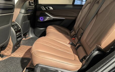 BMW X7, 2021 год, 9 300 000 рублей, 14 фотография