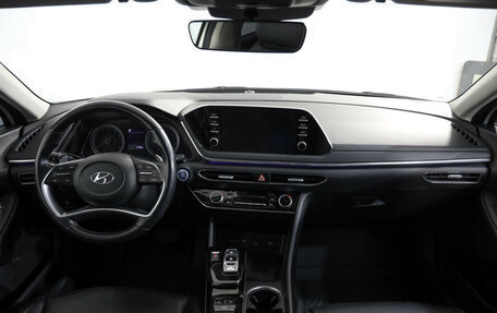 Hyundai Sonata VIII, 2023 год, 2 930 000 рублей, 9 фотография