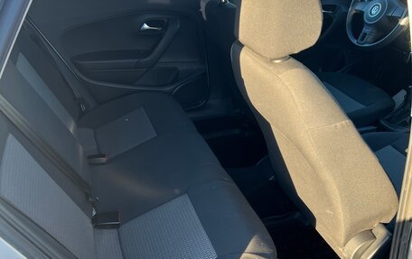 Volkswagen Polo VI (EU Market), 2012 год, 700 000 рублей, 12 фотография