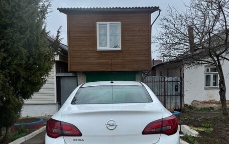 Opel Astra J, 2014 год, 850 000 рублей, 5 фотография