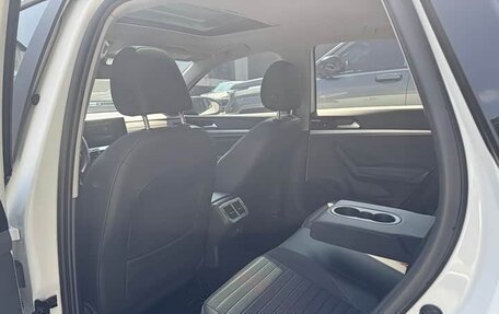 Volkswagen Lavida, 2023 год, 1 675 000 рублей, 6 фотография