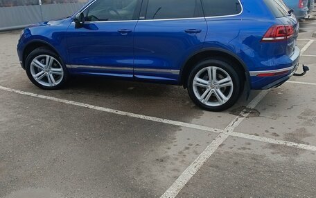 Volkswagen Touareg III, 2016 год, 3 250 000 рублей, 4 фотография