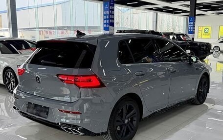 Volkswagen Golf VIII, 2022 год, 2 100 000 рублей, 6 фотография