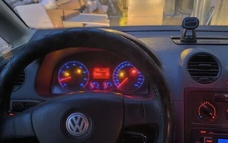 Volkswagen Caddy III рестайлинг, 2008 год, 318 000 рублей, 5 фотография