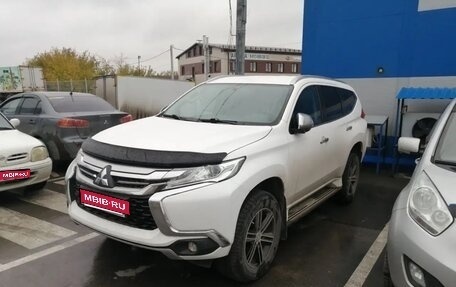 Mitsubishi Pajero Sport III рестайлинг, 2018 год, 3 000 000 рублей, 1 фотография