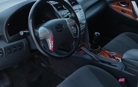 Toyota Camry, 2011 год, 1 200 000 рублей, 8 фотография