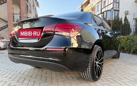 Mercedes-Benz A-Класс, 2020 год, 2 700 000 рублей, 8 фотография