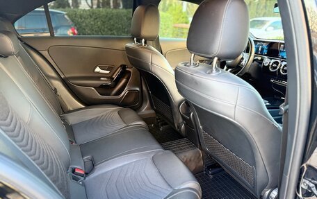 Mercedes-Benz A-Класс, 2020 год, 2 700 000 рублей, 16 фотография