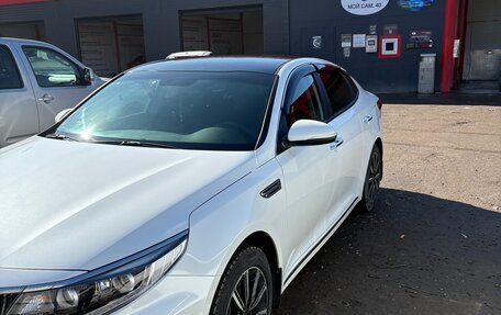 KIA Optima IV, 2018 год, 2 200 000 рублей, 3 фотография