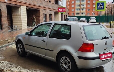 Volkswagen Golf IV, 1999 год, 320 000 рублей, 2 фотография