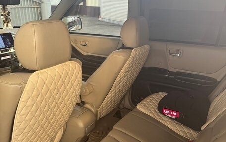 Toyota Highlander III, 2003 год, 1 350 000 рублей, 8 фотография