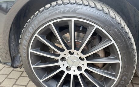 Mercedes-Benz E-Класс, 2014 год, 1 878 000 рублей, 15 фотография