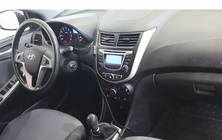 Hyundai Solaris II рестайлинг, 2014 год, 789 000 рублей, 5 фотография