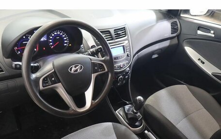 Hyundai Solaris II рестайлинг, 2014 год, 789 000 рублей, 6 фотография