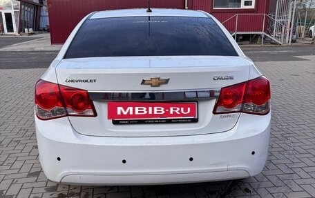 Chevrolet Cruze II, 2012 год, 680 000 рублей, 3 фотография