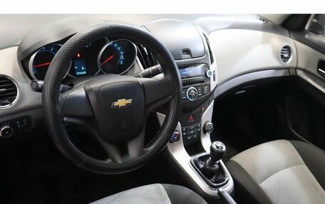 Chevrolet Cruze II, 2014 год, 857 300 рублей, 6 фотография