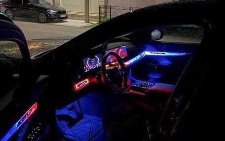 BMW 7 серия, 2022 год, 11 000 000 рублей, 12 фотография