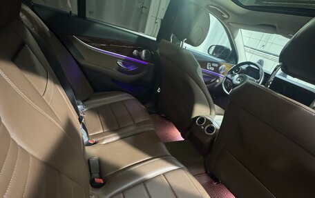 Mercedes-Benz E-Класс, 2016 год, 2 499 000 рублей, 13 фотография