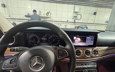 Mercedes-Benz E-Класс, 2016 год, 2 499 000 рублей, 9 фотография