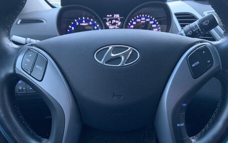 Hyundai Elantra V, 2014 год, 920 000 рублей, 10 фотография