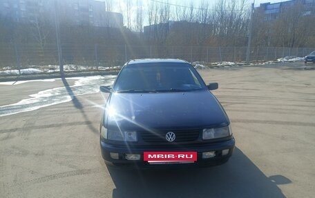 Volkswagen Passat B4, 1993 год, 160 000 рублей, 2 фотография