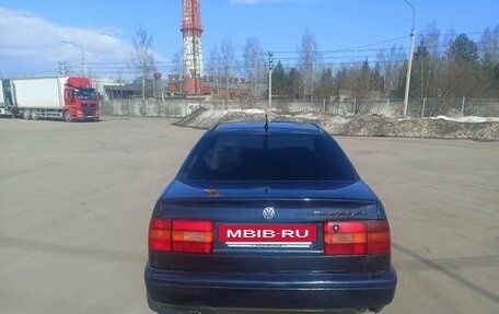 Volkswagen Passat B4, 1993 год, 160 000 рублей, 3 фотография