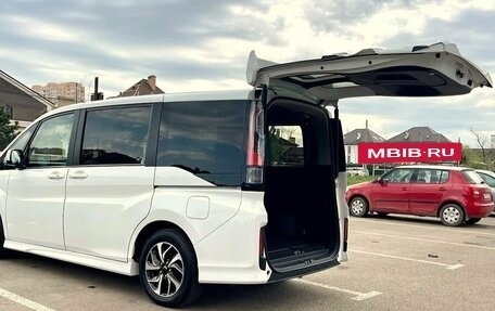 Honda Stepwgn IV, 2021 год, 2 080 000 рублей, 14 фотография