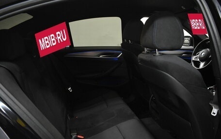 BMW 5 серия, 2017 год, 2 510 000 рублей, 17 фотография