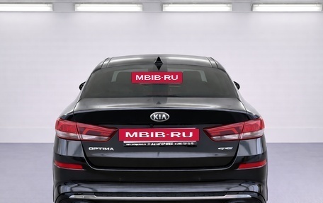 KIA Optima IV, 2018 год, 1 990 000 рублей, 3 фотография