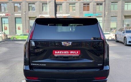 Cadillac Escalade V, 2021 год, 13 890 000 рублей, 4 фотография