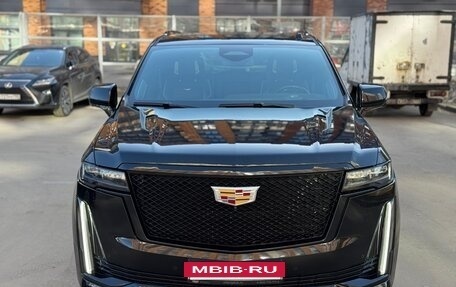 Cadillac Escalade V, 2021 год, 13 890 000 рублей, 3 фотография