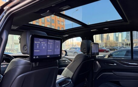 Cadillac Escalade V, 2021 год, 13 890 000 рублей, 22 фотография