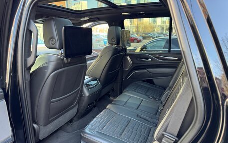 Cadillac Escalade V, 2021 год, 13 890 000 рублей, 21 фотография