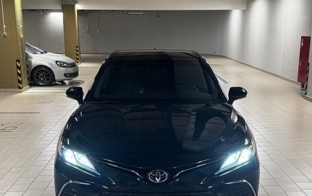 Toyota Camry, 2022 год, 3 140 000 рублей, 9 фотография