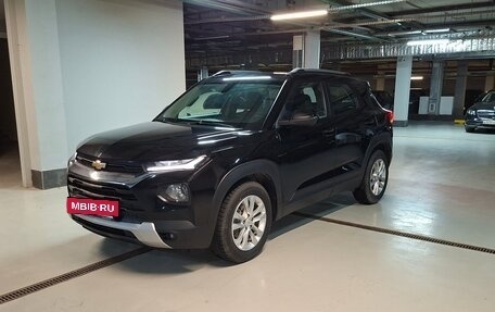 Chevrolet TrailBlazer, 2021 год, 2 000 000 рублей, 3 фотография