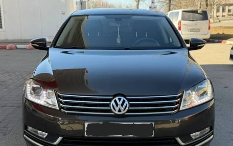 Volkswagen Passat B7, 2013 год, 1 150 000 рублей, 1 фотография