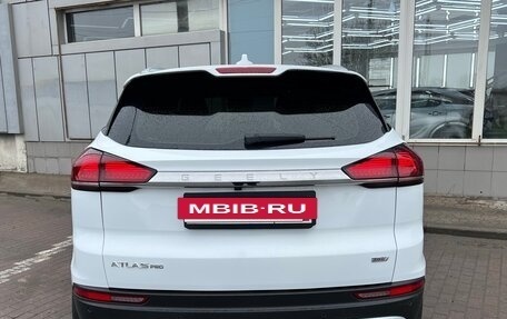 Geely Atlas, 2023 год, 1 890 000 рублей, 6 фотография