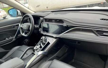 Geely Atlas, 2023 год, 1 890 000 рублей, 28 фотография