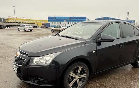 Chevrolet Cruze II, 2010 год, 425 000 рублей, 4 фотография