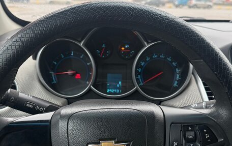 Chevrolet Cruze II, 2010 год, 425 000 рублей, 8 фотография