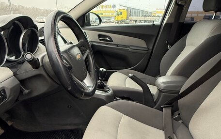 Chevrolet Cruze II, 2010 год, 425 000 рублей, 10 фотография