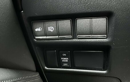 Infiniti QX80 I рестайлинг, 2013 год, 2 990 000 рублей, 17 фотография