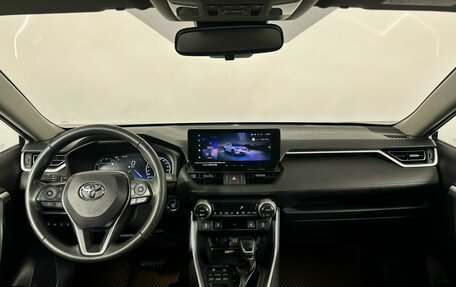Toyota RAV4, 2023 год, 4 000 000 рублей, 15 фотография