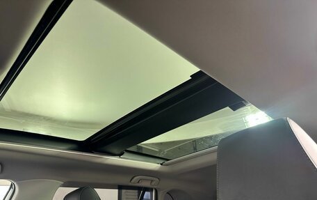 Toyota RAV4, 2023 год, 4 000 000 рублей, 17 фотография