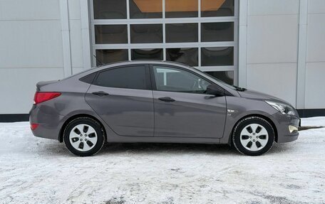 Hyundai Solaris II рестайлинг, 2015 год, 1 020 000 рублей, 6 фотография