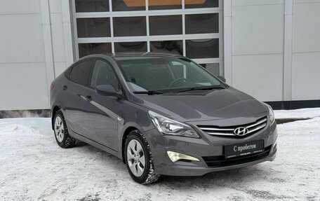 Hyundai Solaris II рестайлинг, 2015 год, 1 020 000 рублей, 7 фотография